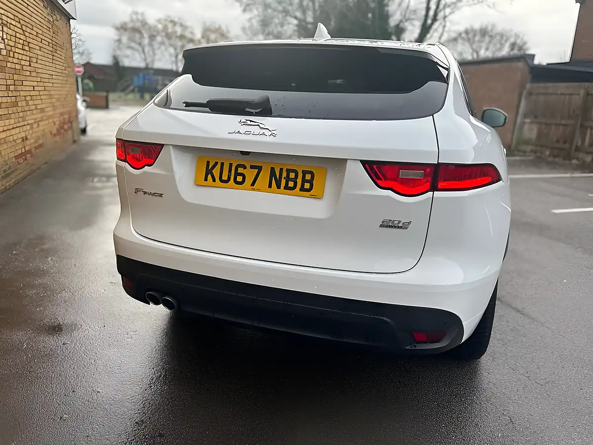 Used 2018 Jaguar F-Pace R-Sport White - Interior and Exterior details 6