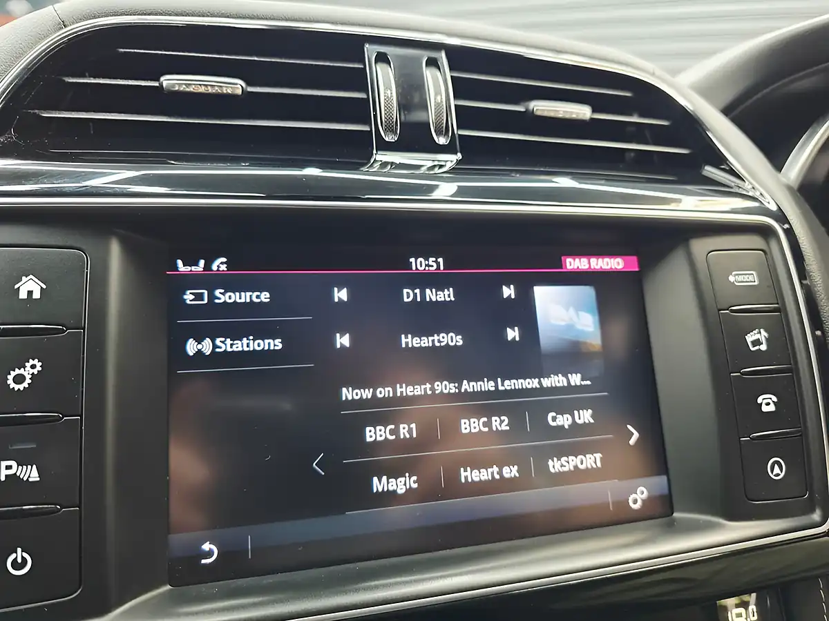 Used 2018 Jaguar F-Pace R-Sport White - Interior and Exterior details 14