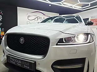 Used 2018 Jaguar F-Pace R-Sport White - Interior and Exterior details 20