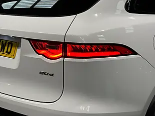 Used 2018 Jaguar F-Pace R-Sport White - Interior and Exterior details 11