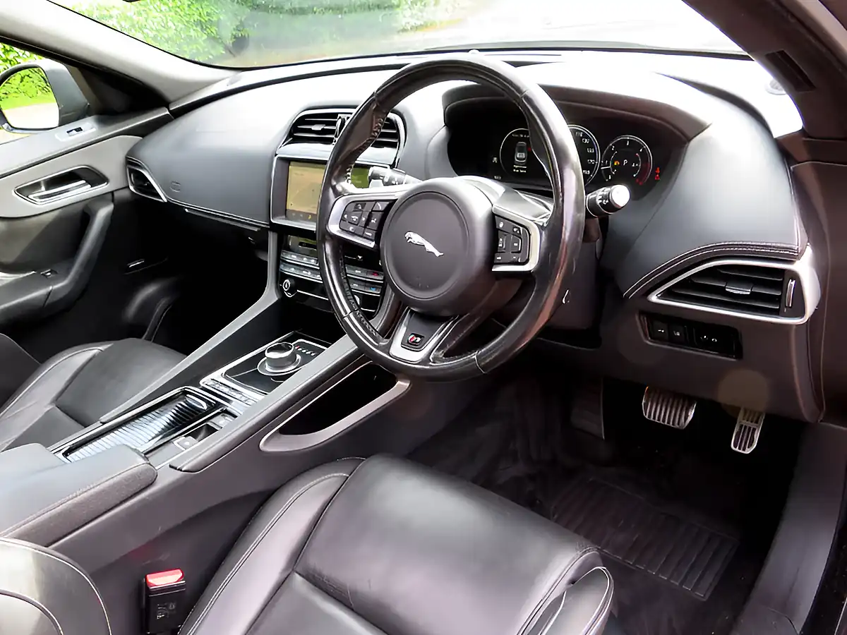 Used 2018 Jaguar F-Pace S Carpathian Grey - Interior and Exterior details 11