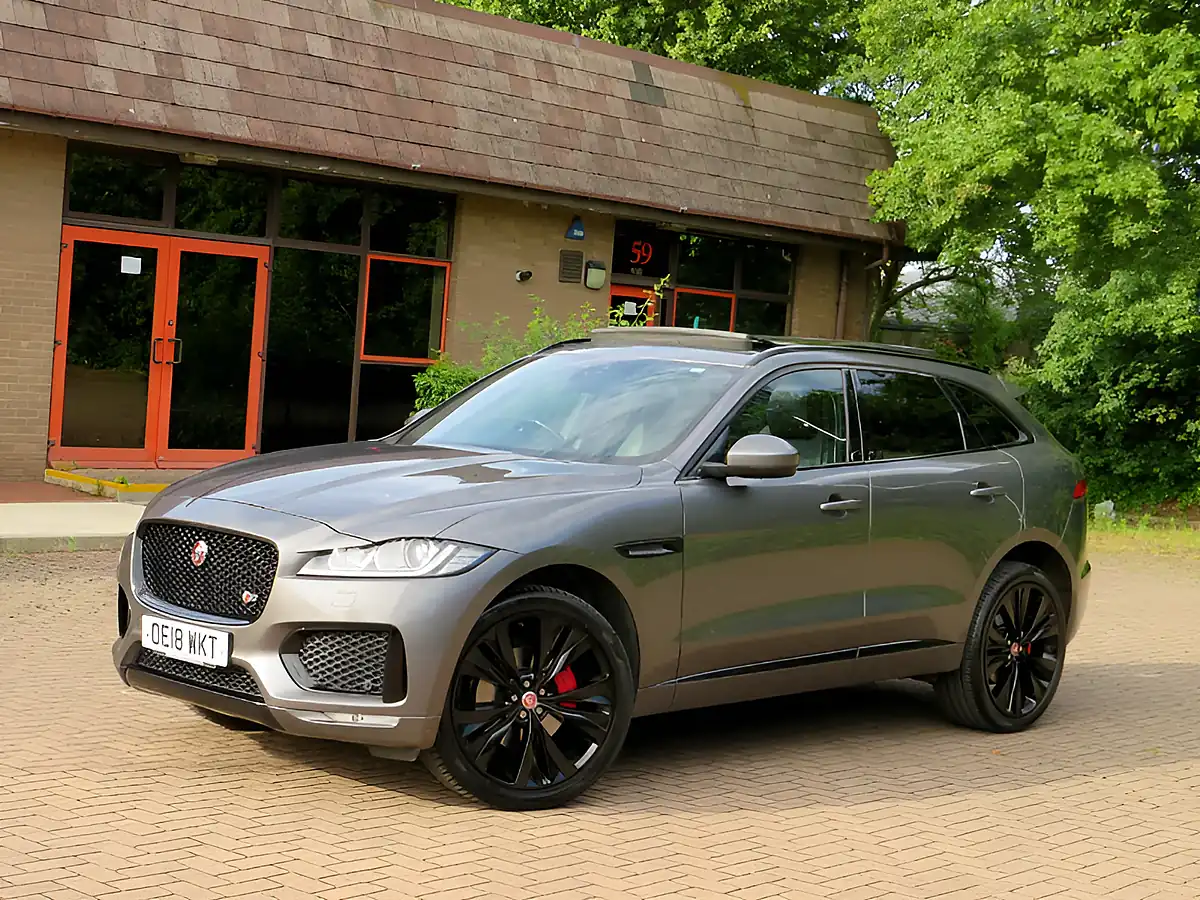 Used 2018 Jaguar F-Pace S Carpathian Grey - Interior and Exterior details 7