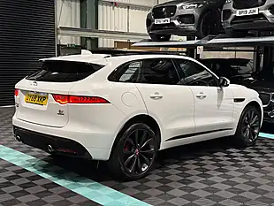 Used 2018 Jaguar F-Pace S White - Interior and Exterior details 9
