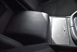 Used 2018 Jaguar F-Type R-Dynamic Ultra Blue - Interior and Exterior details 17