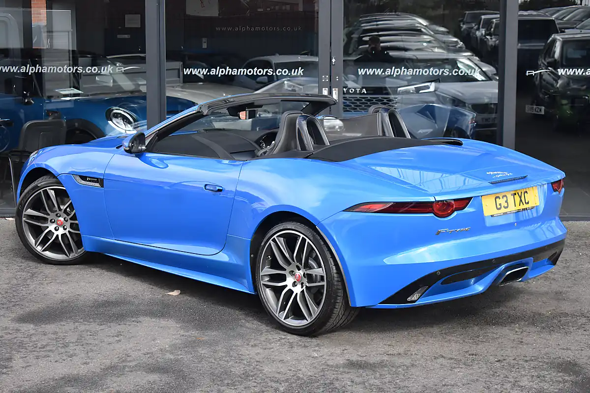 Used 2018 Jaguar F-Type R-Dynamic Ultra Blue - Interior and Exterior details 2