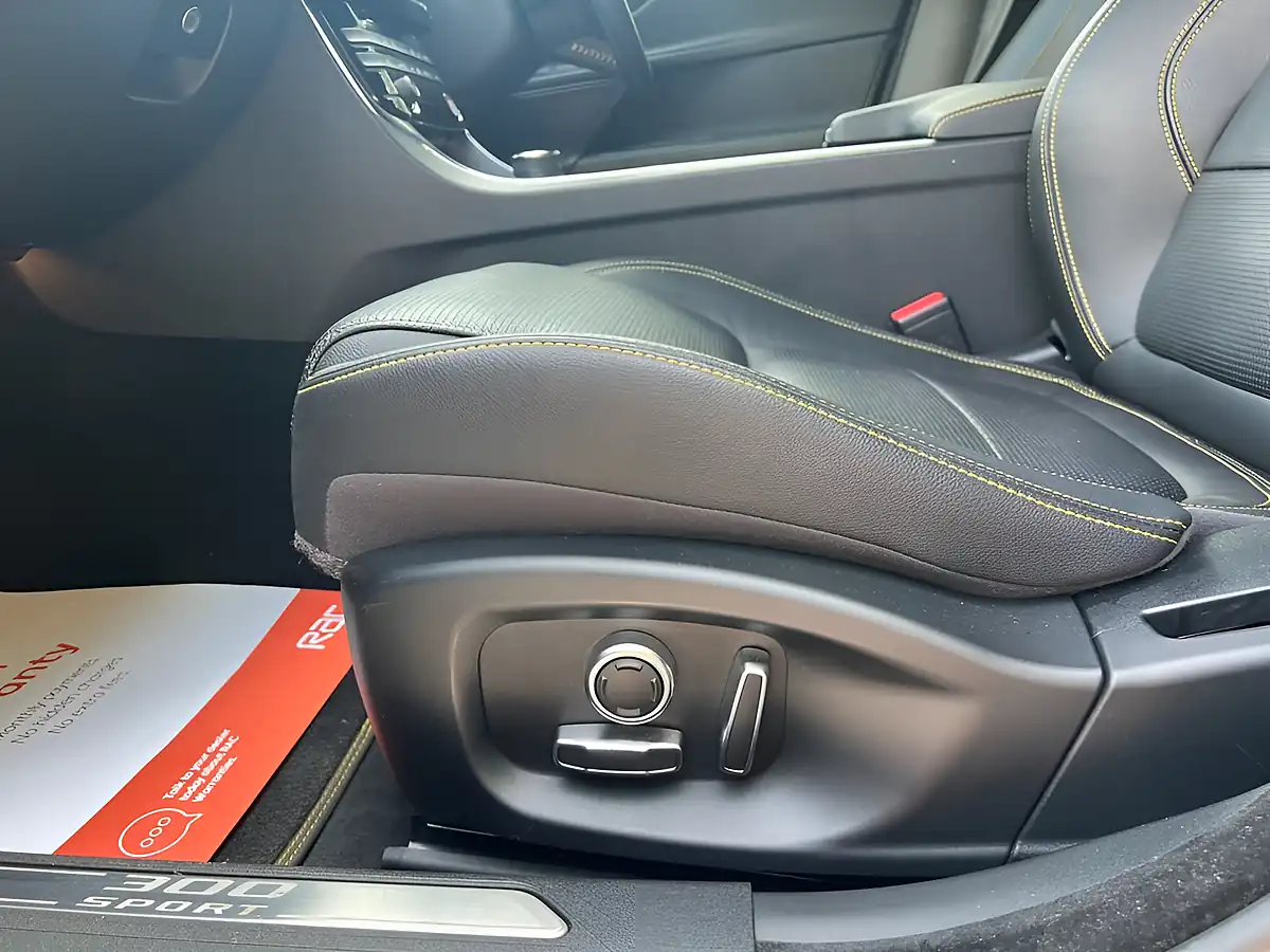 Used 2018 Jaguar Xe 300 Sport Black - Interior and Exterior details 19