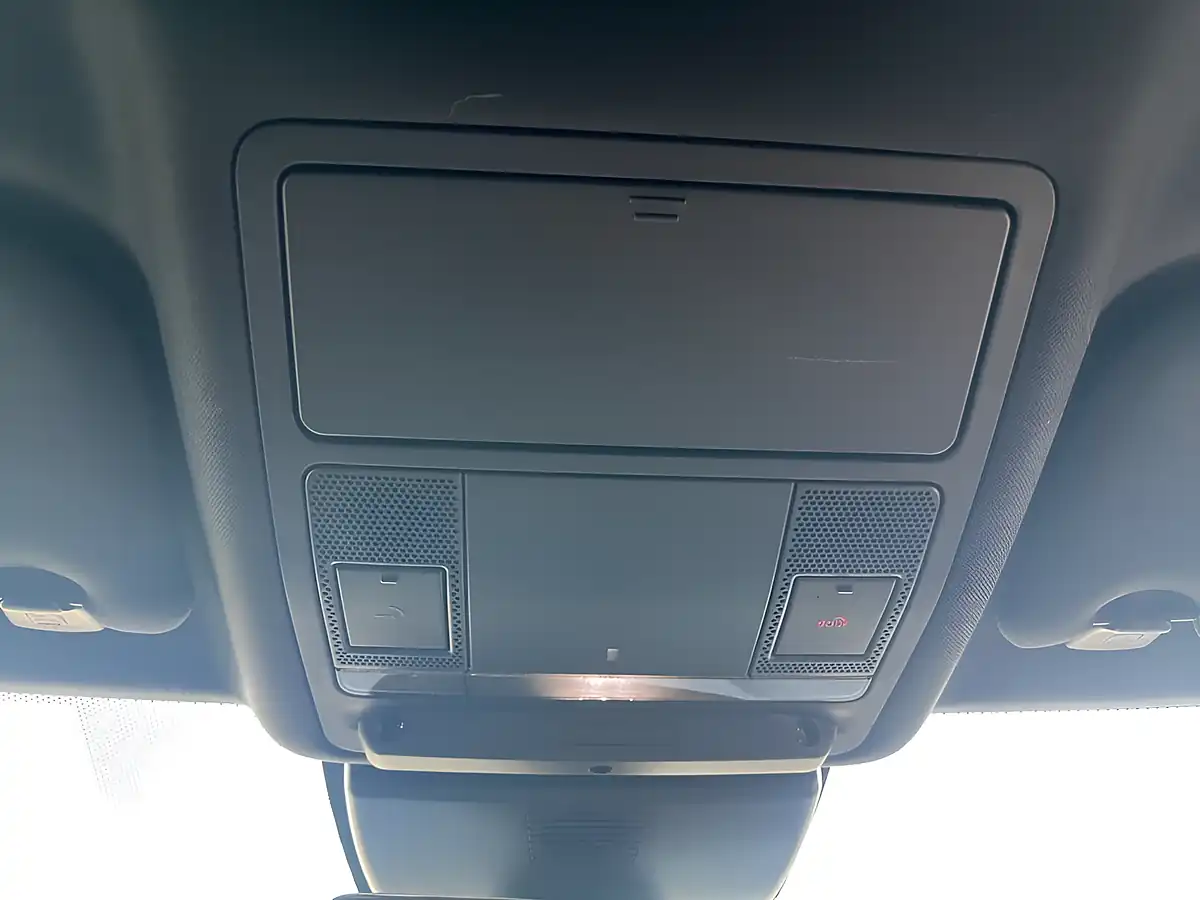 Used 2018 Jaguar Xe 300 Sport Black - Interior and Exterior details 20