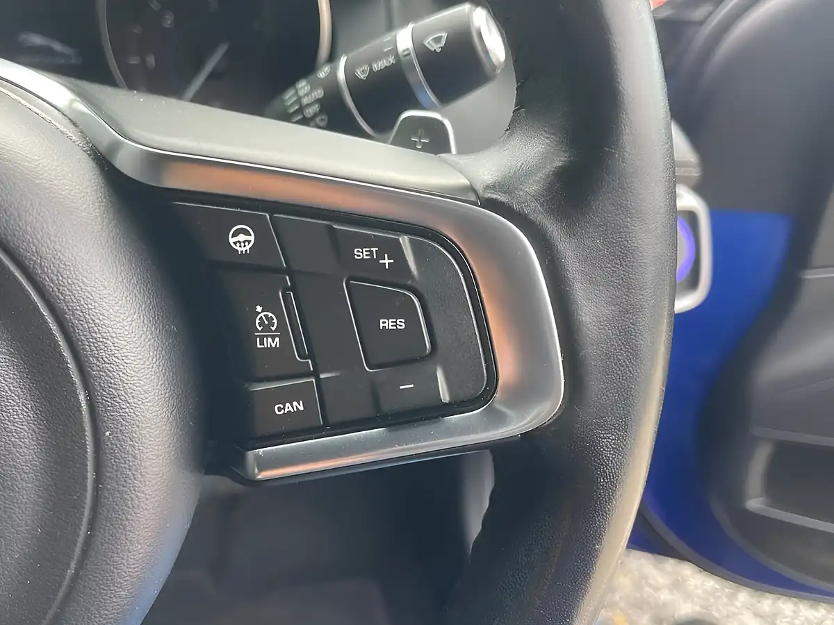 Used 2018 Jaguar Xe R-Sport Blue - Interior and Exterior details 14