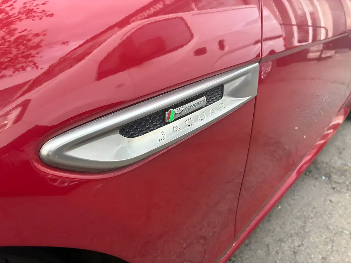 Used 2018 Jaguar Xe R-Sport Red - Interior and Exterior details 9