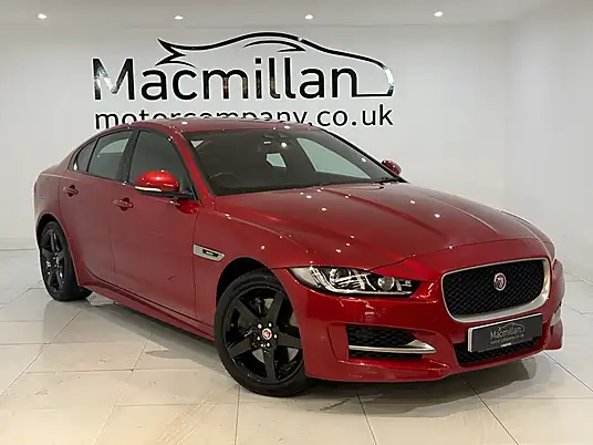 2018 Jaguar XE R-Sport 2.0i AWD
