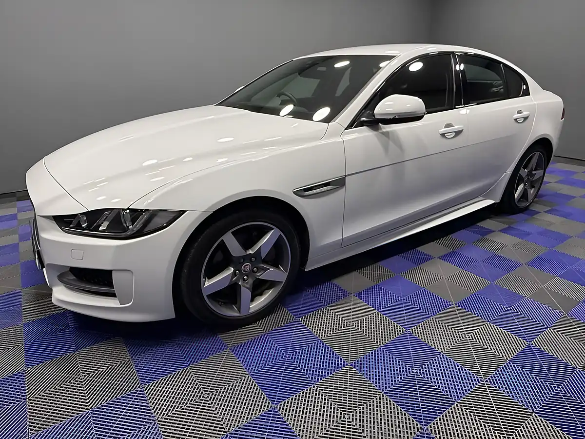 Used 2018 Jaguar Xe R-Sport White - Interior and Exterior details 12
