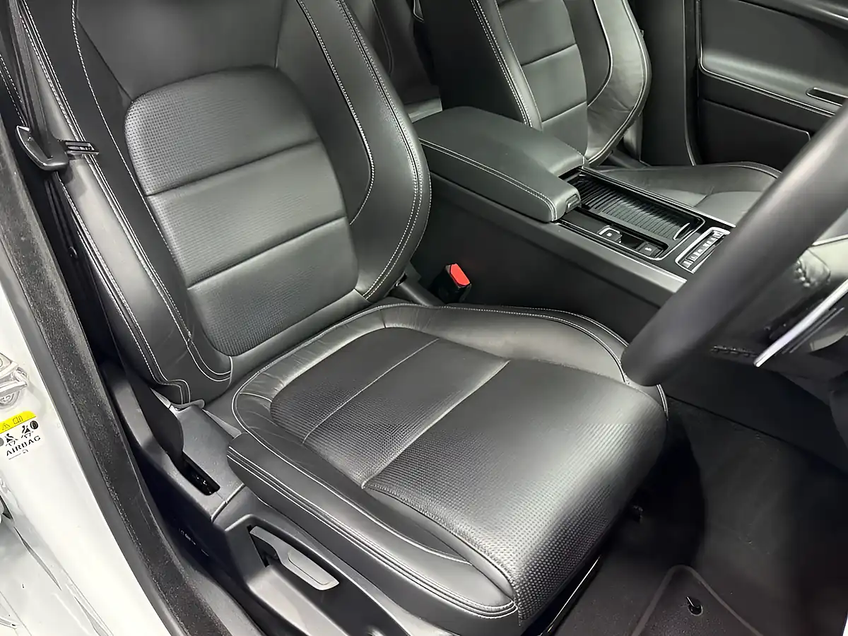 Used 2018 Jaguar Xe R-Sport White - Interior and Exterior details 14
