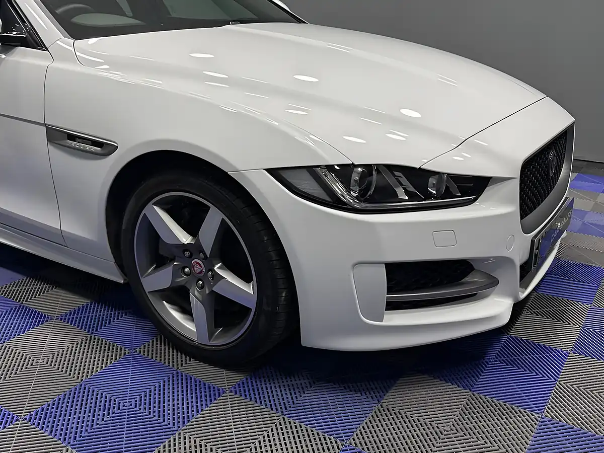 Used 2018 Jaguar Xe R-Sport White - Interior and Exterior details 3