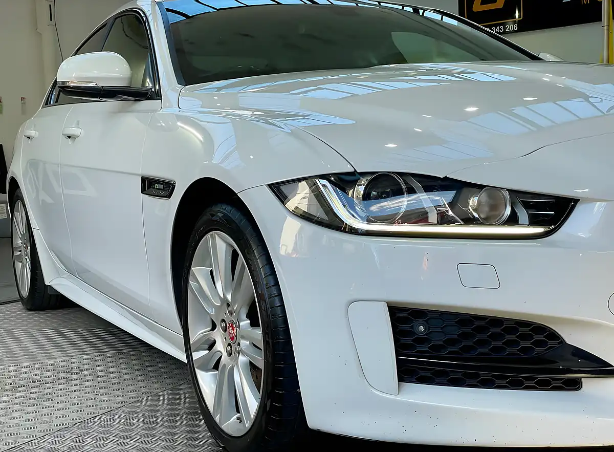 Used 2018 Jaguar Xe R-Sport White - Interior and Exterior details 14
