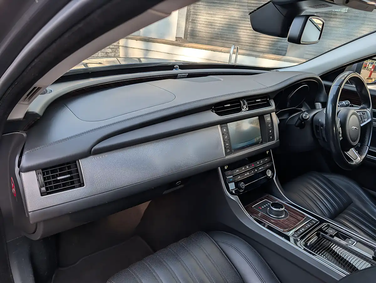 Used 2018 Jaguar Xf Portfolio - Interior and Exterior details 10