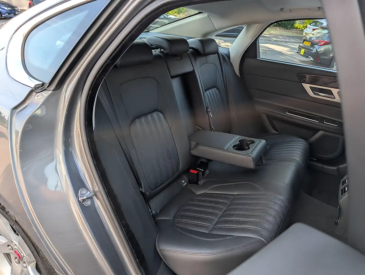 Used 2018 Jaguar Xf Portfolio - Interior and Exterior details 16