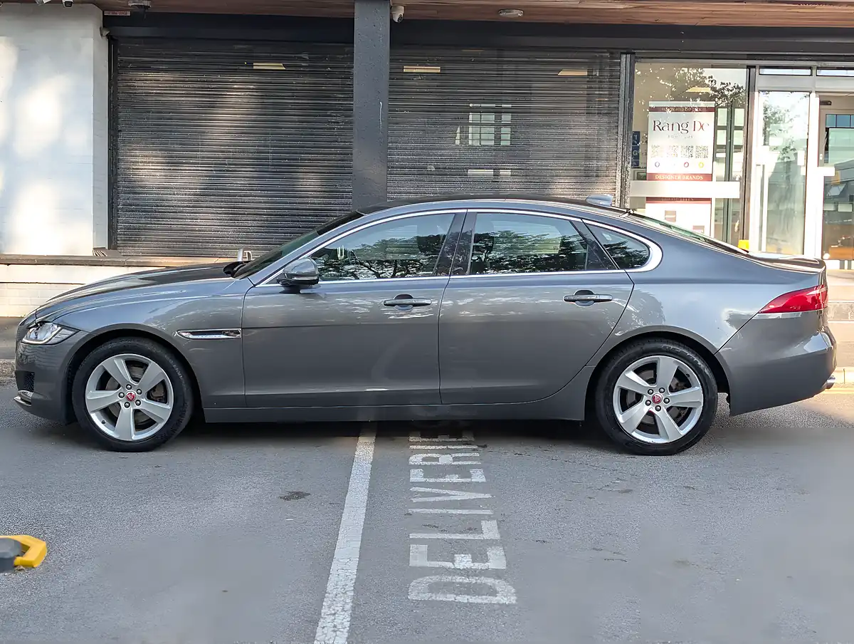 Used 2018 Jaguar Xf Portfolio - Interior and Exterior details 6