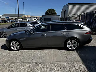 Used 2018 Jaguar Xf Portfolio Sportbrake Corris Grey Met - Interior and Exterior details 17