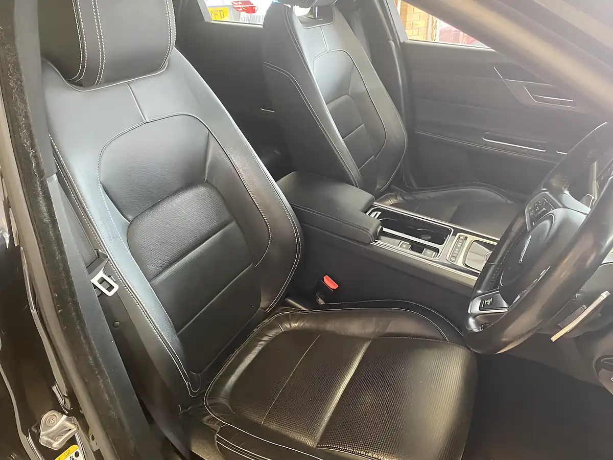 Used 2018 Jaguar Xf R-Sport Assured Black - Interior and Exterior details 20