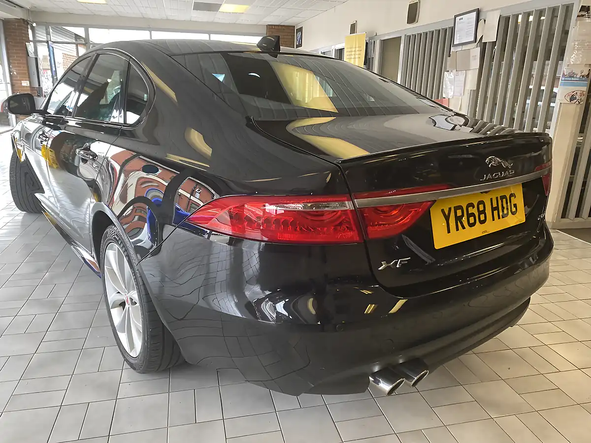 Used 2018 Jaguar Xf R-Sport Assured Black - Interior and Exterior details 5