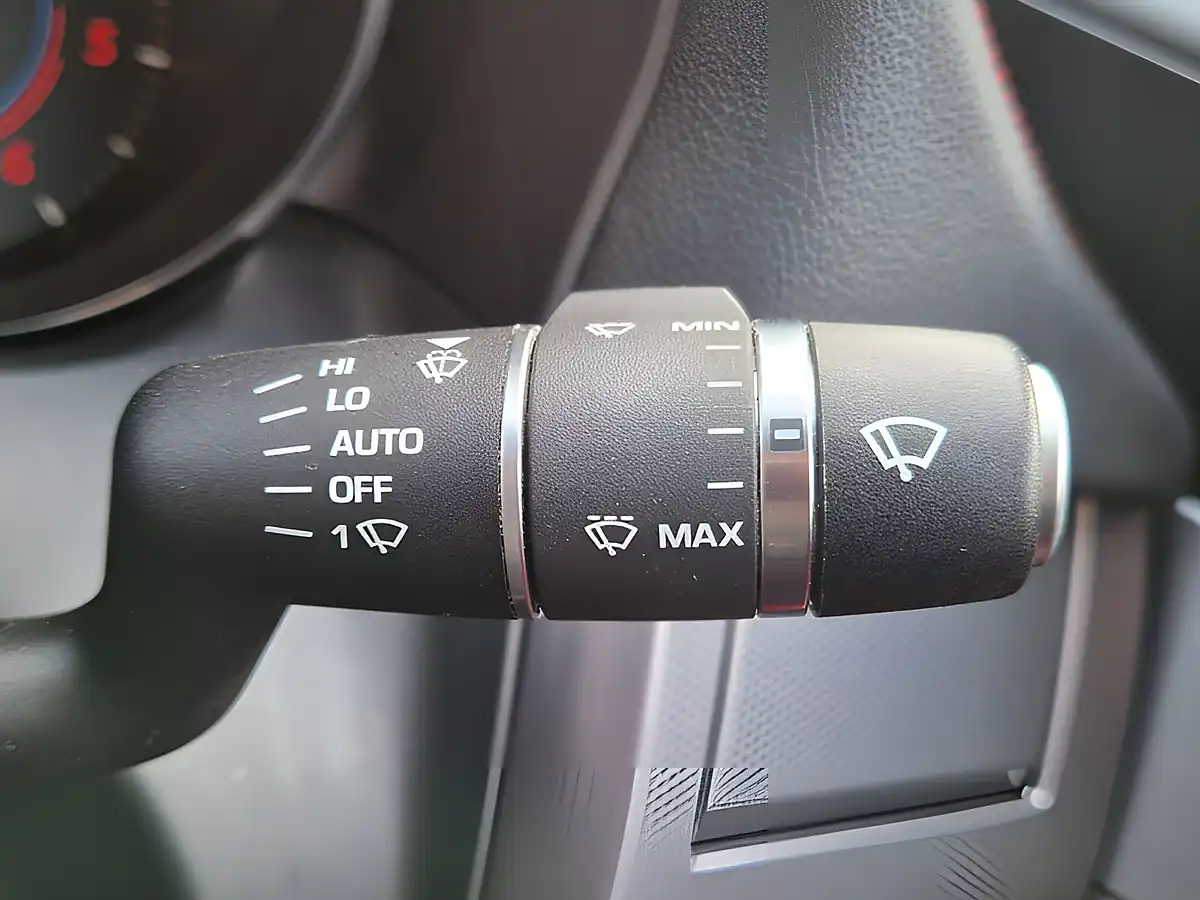 Used 2018 Jaguar Xf R-Sport Black - Interior and Exterior details 18