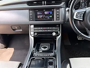 Used 2018 Jaguar Xf R-Sport Blue - Interior and Exterior details 11