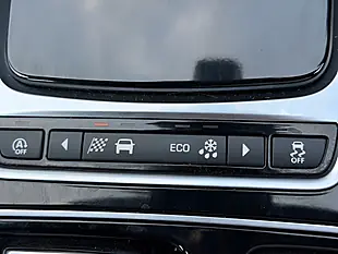 Used 2018 Jaguar Xf R-Sport Blue - Interior and Exterior details 19