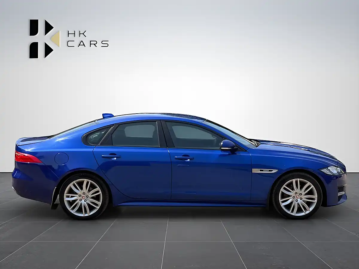 Used 2018 Jaguar Xf R-Sport Blue - Interior and Exterior details 3