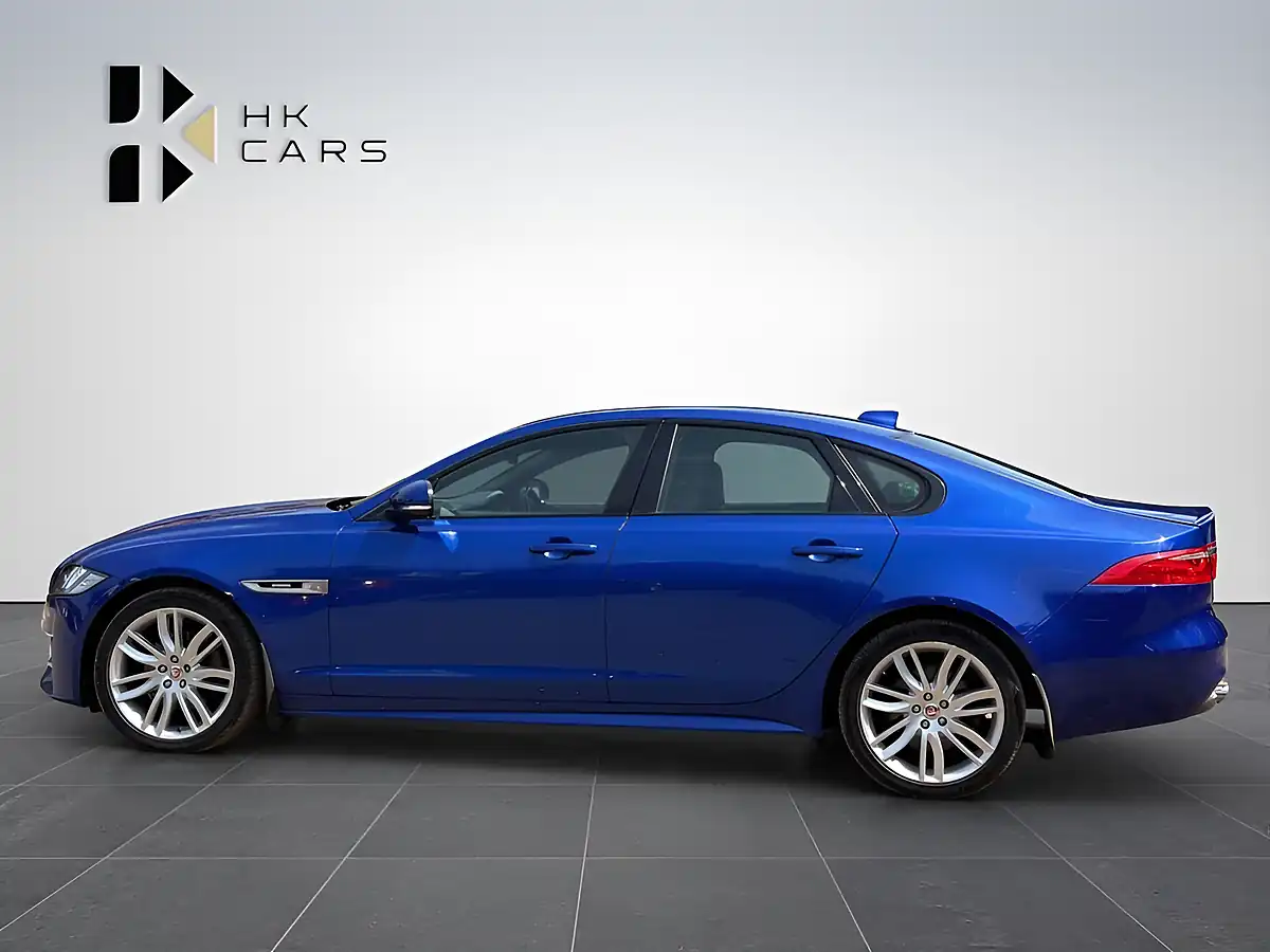 Used 2018 Jaguar Xf R-Sport Blue - Interior and Exterior details 7