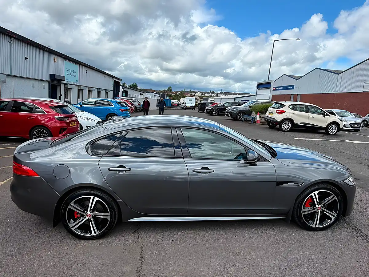 Used 2018 Jaguar Xf R-Sport Grey - Interior and Exterior details 7