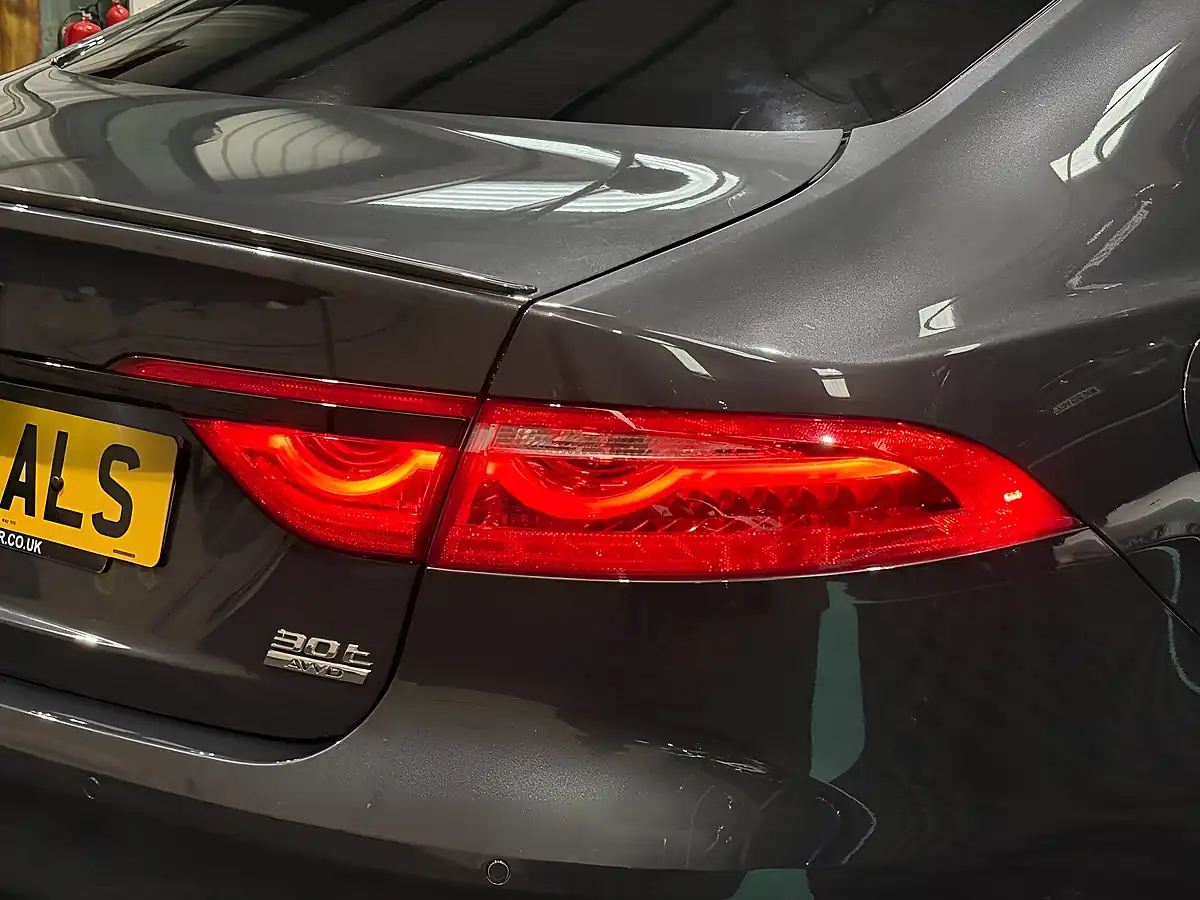 Used 2018 Jaguar Xf R-Sport Grey - Interior and Exterior details 11