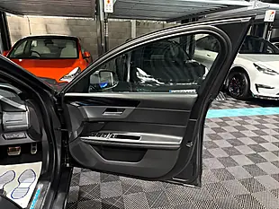 Used 2018 Jaguar Xf R-Sport Grey - Interior and Exterior details 13