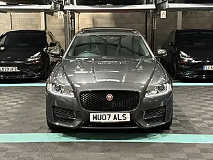 Used 2018 Jaguar Xf R-Sport Grey - Interior and Exterior details 4