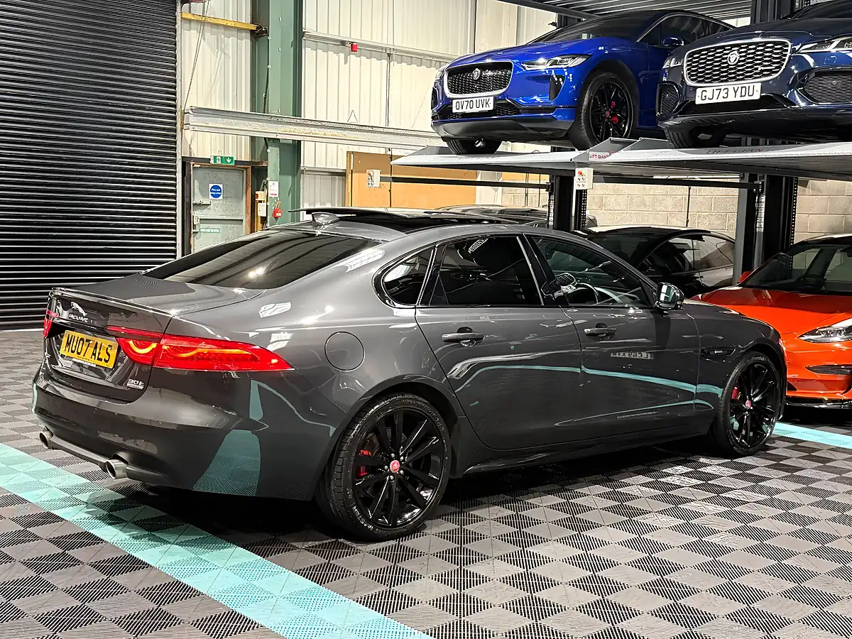Used 2018 Jaguar Xf R-Sport Grey - Interior and Exterior details 9