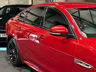 Used 2018 Jaguar Xf R-Sport Red - Interior and Exterior details 13