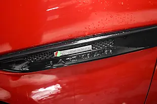 Used 2018 Jaguar Xf R-Sport Red - Interior and Exterior details 17