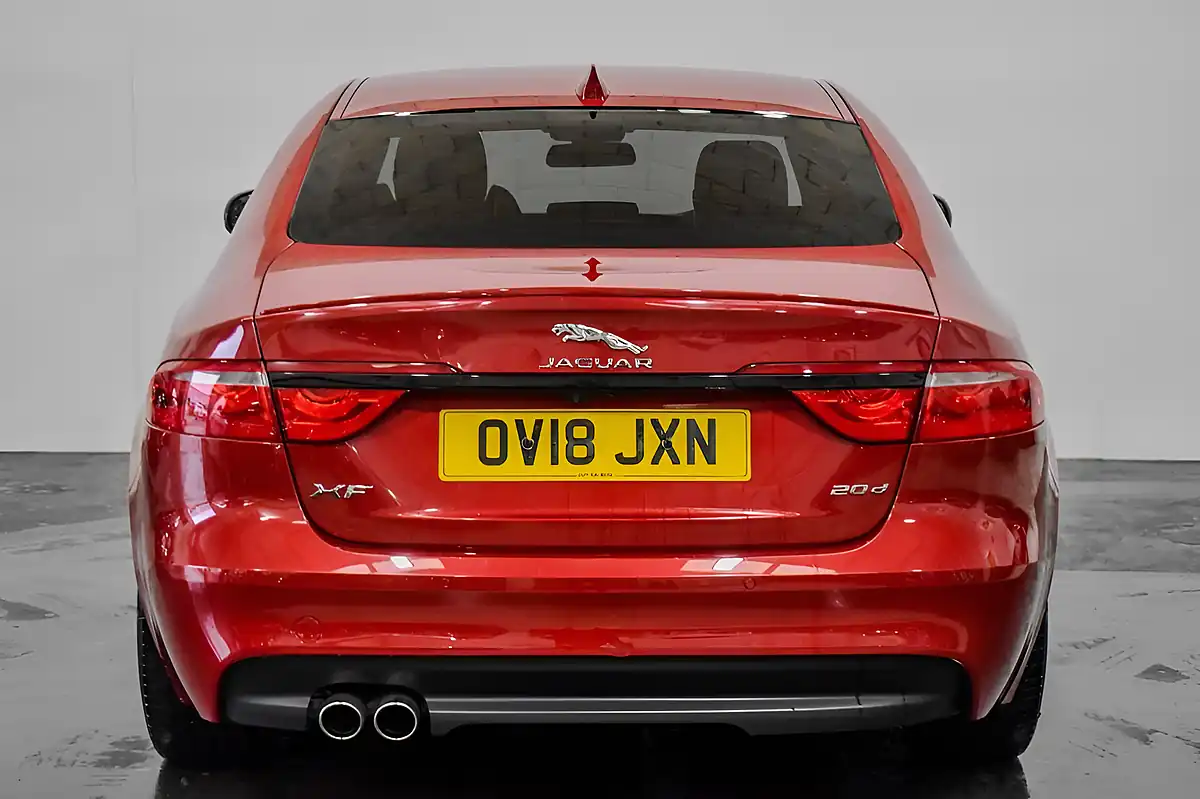 Used 2018 Jaguar Xf R-Sport Red - Interior and Exterior details 7