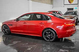 Used 2018 Jaguar Xf R-Sport Red - Interior and Exterior details 8