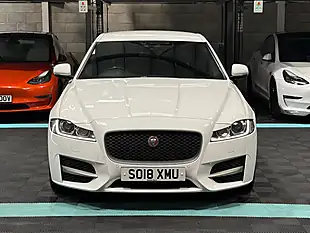 Used 2018 Jaguar Xf R-Sport White - Interior and Exterior details 4