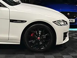 Used 2018 Jaguar Xf R-Sport White - Interior and Exterior details 15