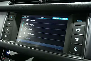 Used 2018 Jaguar Xf R-Sport Yulong White - Interior and Exterior details 19