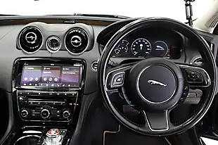 Used 2018 Jaguar Xj Luxury Blue - Interior and Exterior details 14
