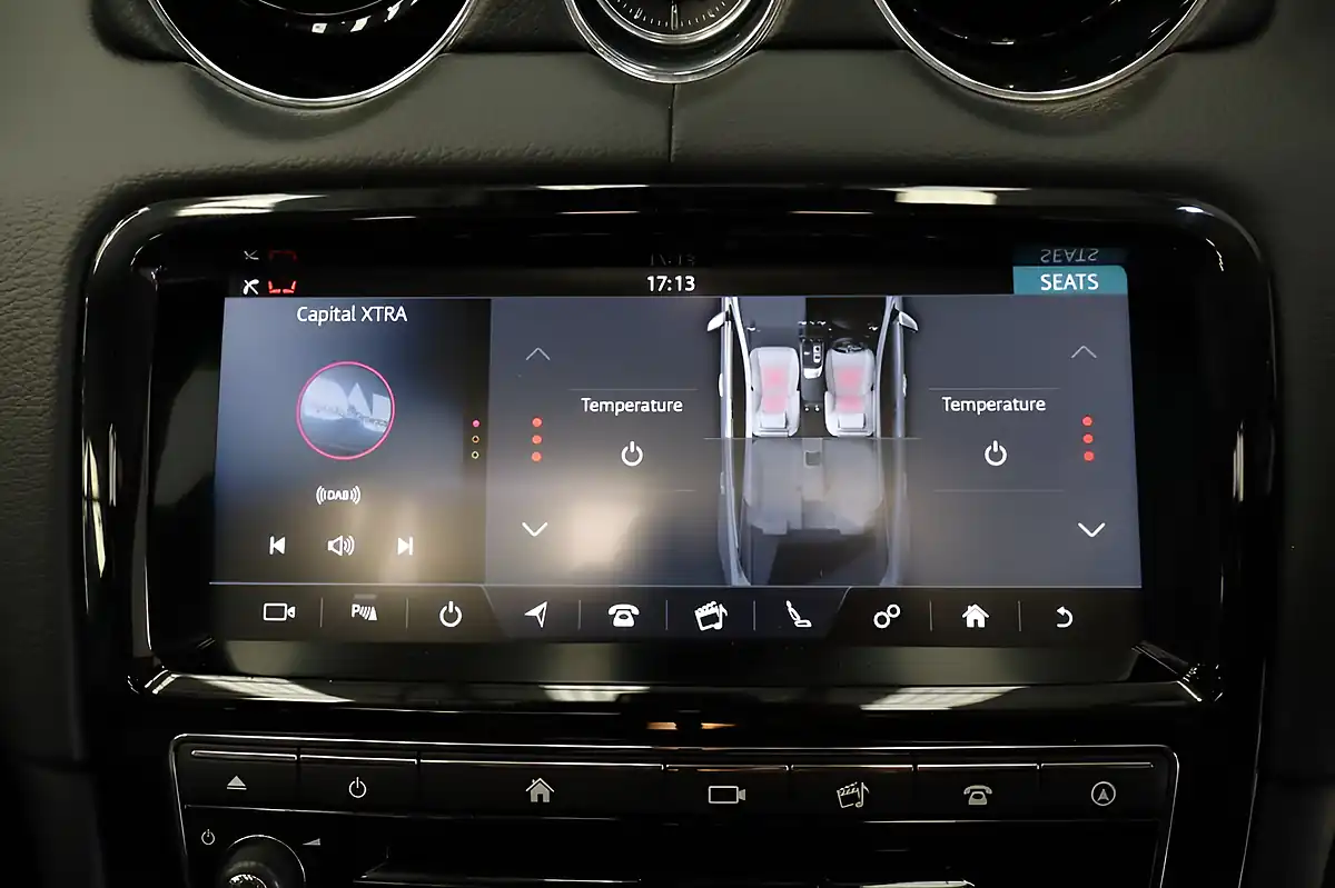 Used 2018 Jaguar Xj Luxury Blue - Interior and Exterior details 20