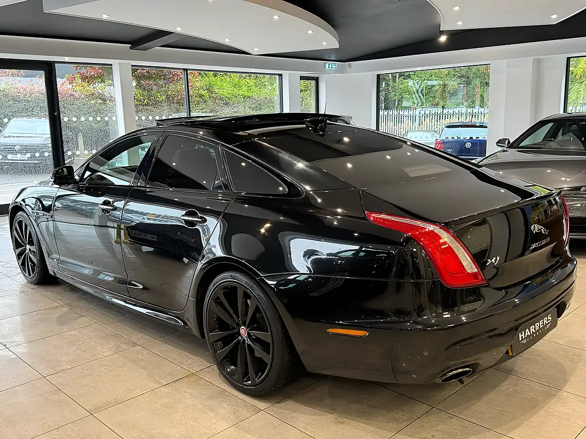 Used 2018 Jaguar Xj R-Sport Black - Interior and Exterior details 16