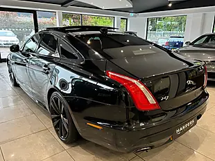 Used 2018 Jaguar Xj R-Sport Black - Interior and Exterior details 17