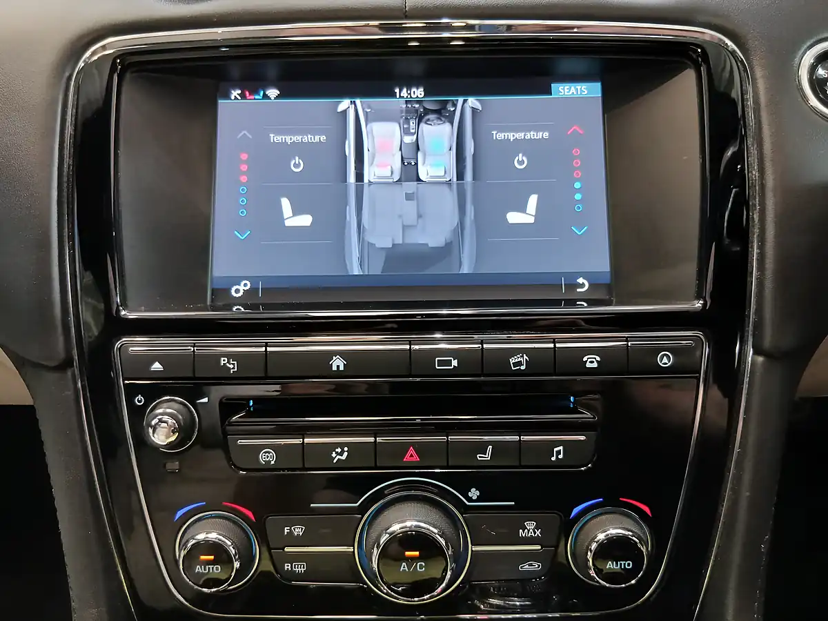 Used 2018 Jaguar Xj R-Sport Grey - Interior and Exterior details 13