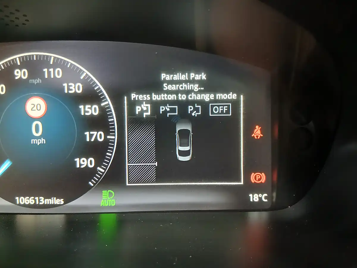 Used 2018 Jaguar Xj R-Sport Grey - Interior and Exterior details 17