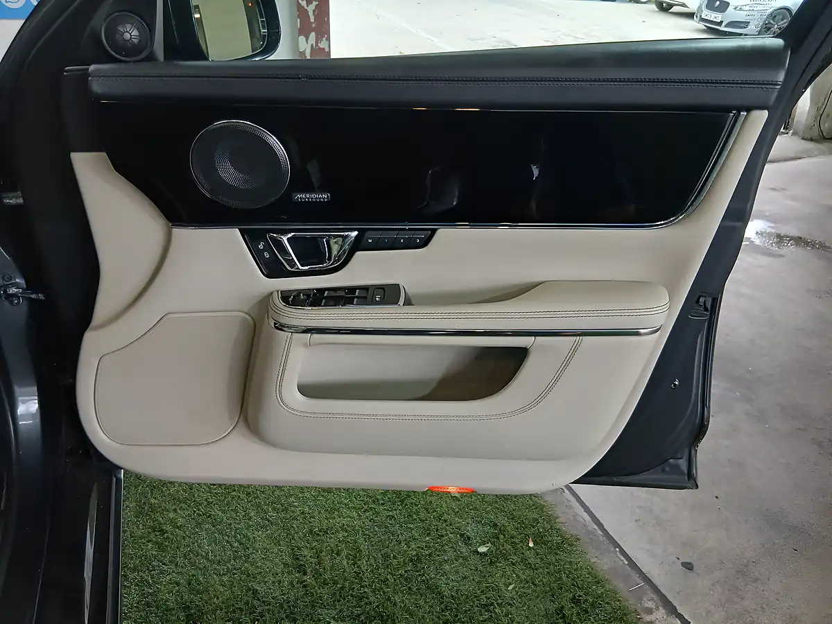 Used 2018 Jaguar Xj R-Sport Grey - Interior and Exterior details 18