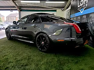 Used 2018 Jaguar Xj R-Sport Grey - Interior and Exterior details 5