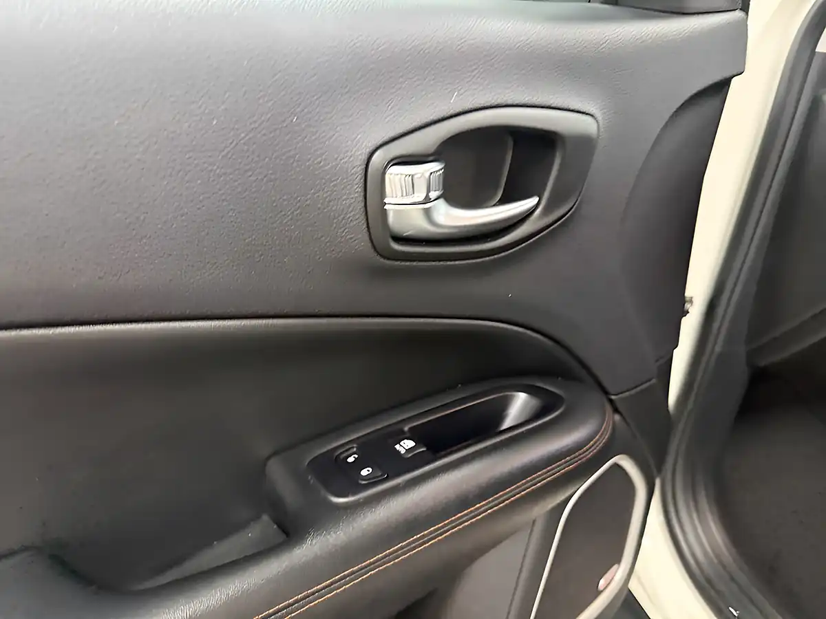 Used 2018 Jeep Compass Limited White - Interior and Exterior details 12